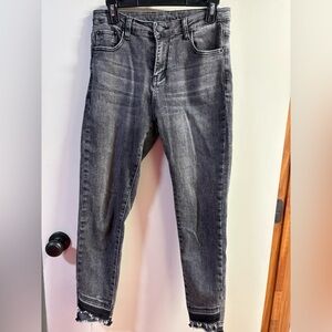 Women's Black Ankle Jeans